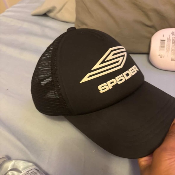 Sp5der hat - Picture 3 of 3
